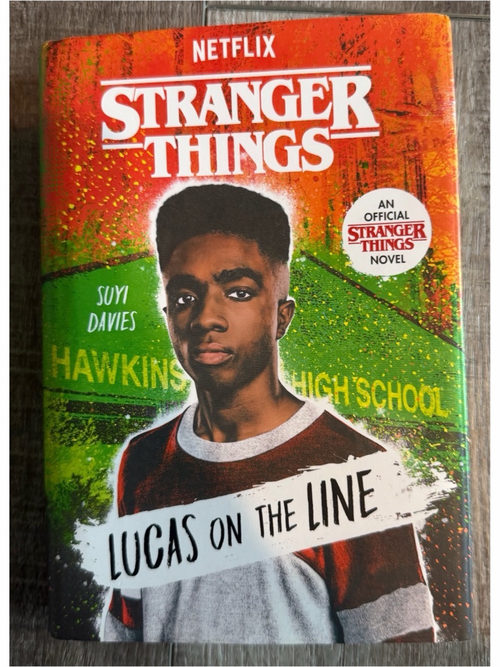 Netflix Stranger Things: Lucas on the Line